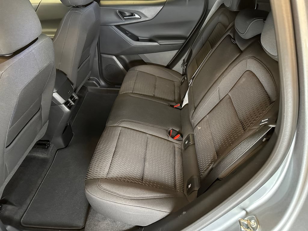 Used 2025 Chevrolet Equinox LT w/ Safety and Technology Package AWD/4WD image 22
