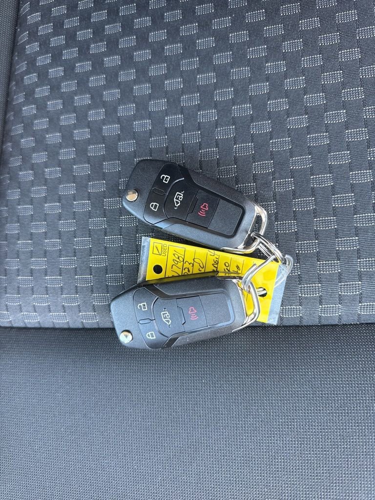 Used 2023 Ford Transit 250 Low Roof w/ Exterior Upgrade Package image 28