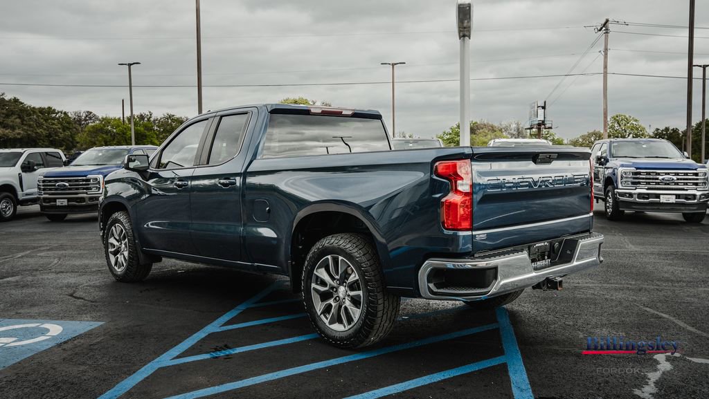 Used 2019 Chevrolet Silverado 1500 LT w/ Texas Edition image 5