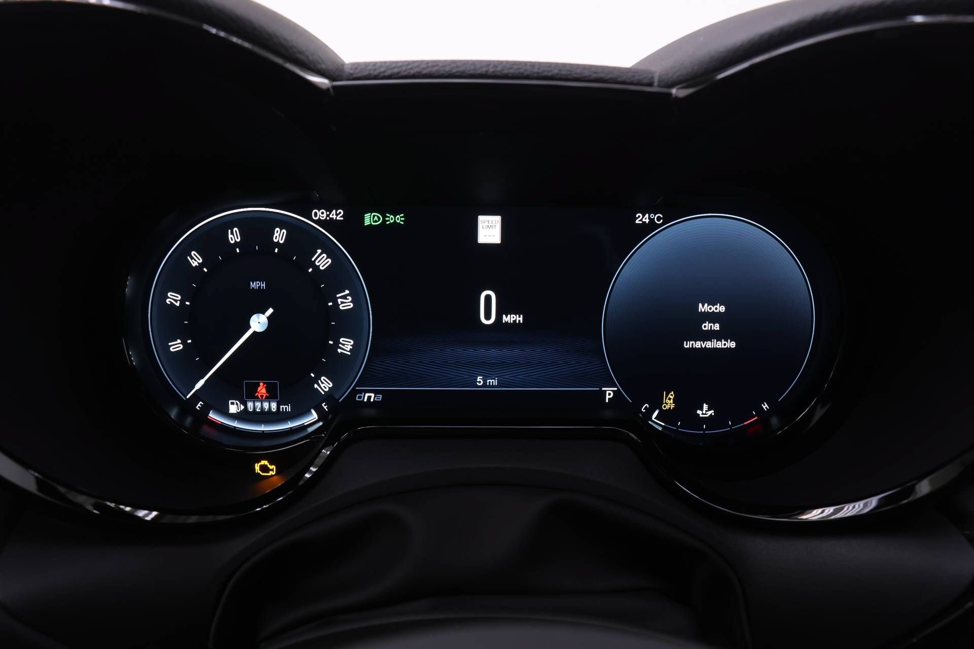 New 2026 Alfa Romeo Tonale w/ Active Assist Package AWD/4WD image 9
