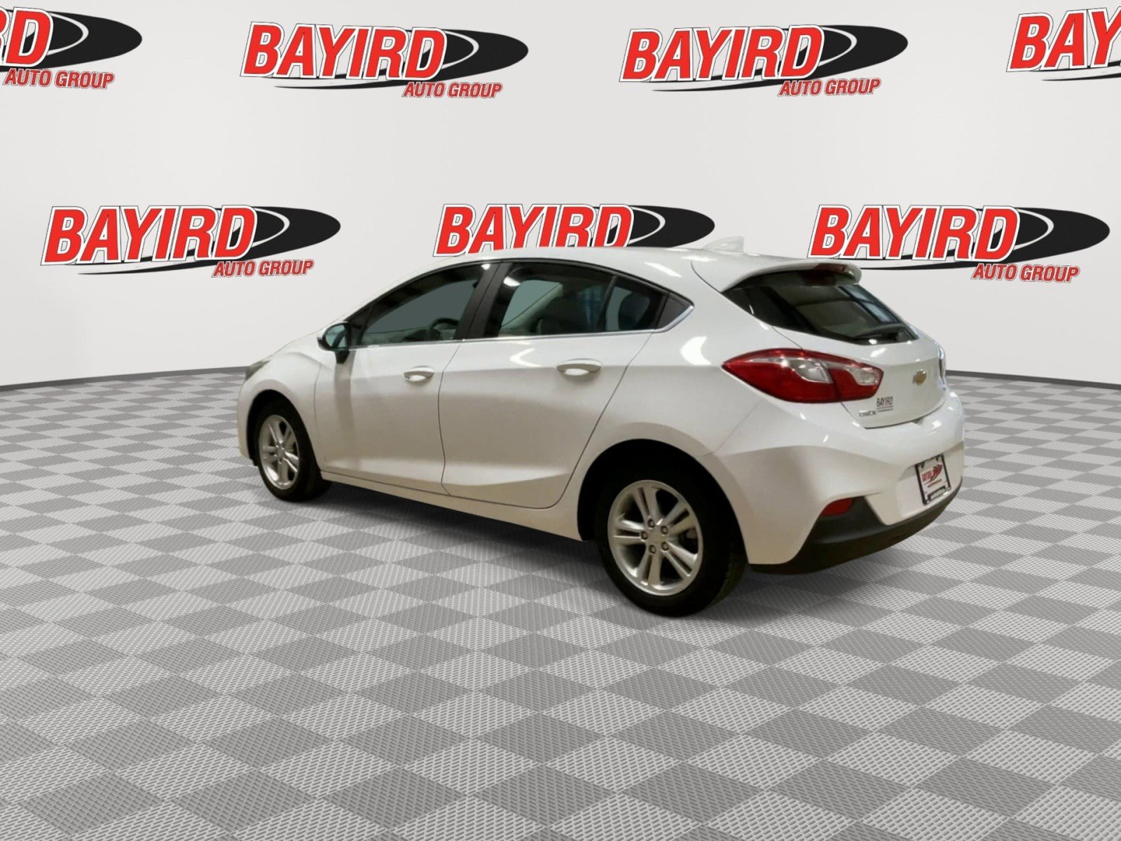 Used 2017 Chevrolet Cruze LT FWD image 6