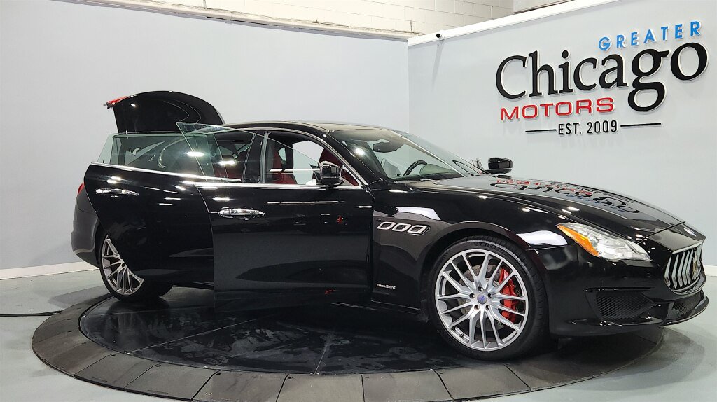 Used 2017 Maserati Quattroporte GTS GranSport RWD image 9