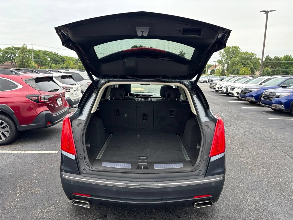 Used 2019 Cadillac XT5 Luxury FWD image 8