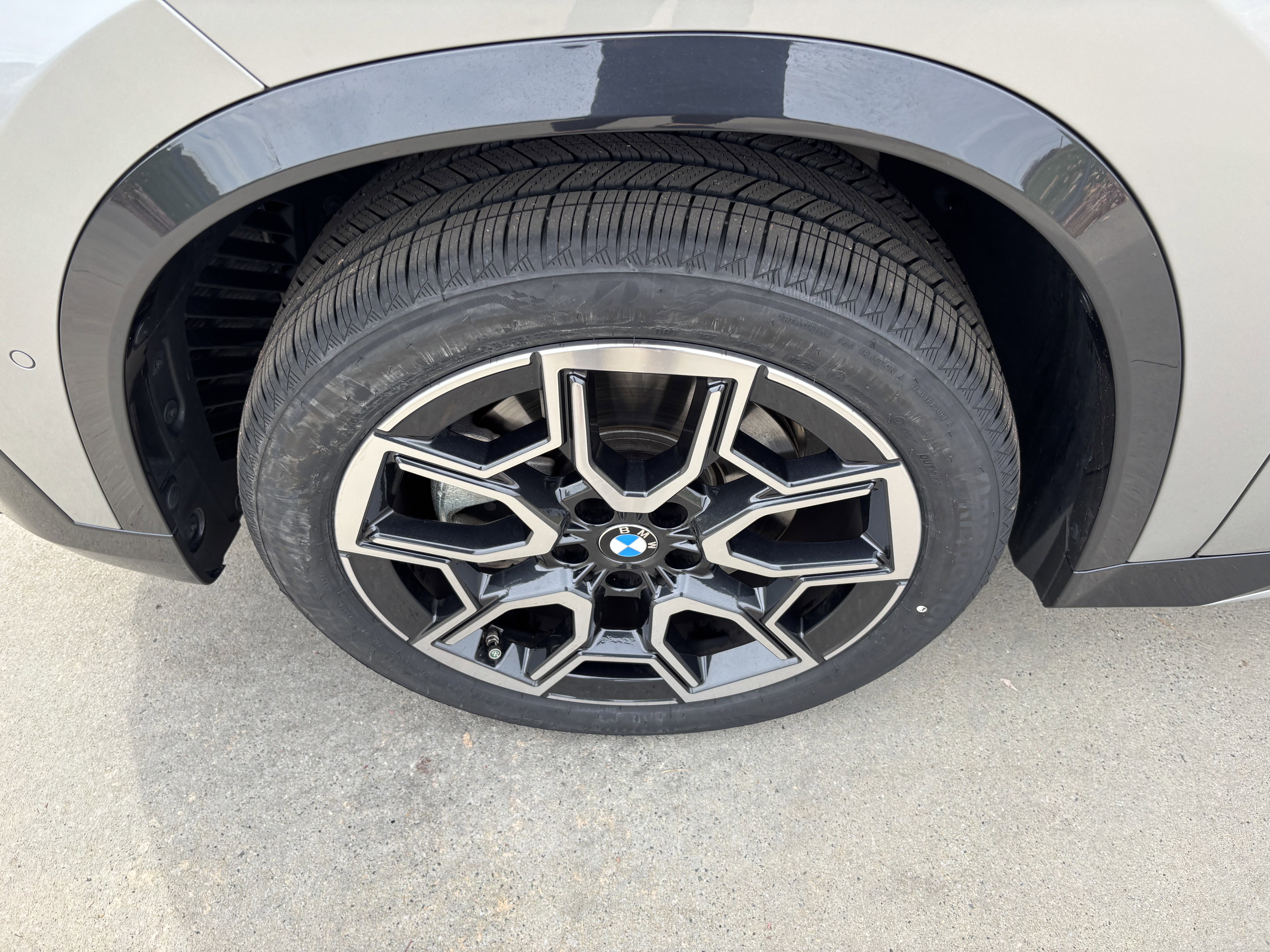 Certified 2025 BMW X1 xDrive28i w/ Convenience Package image 13