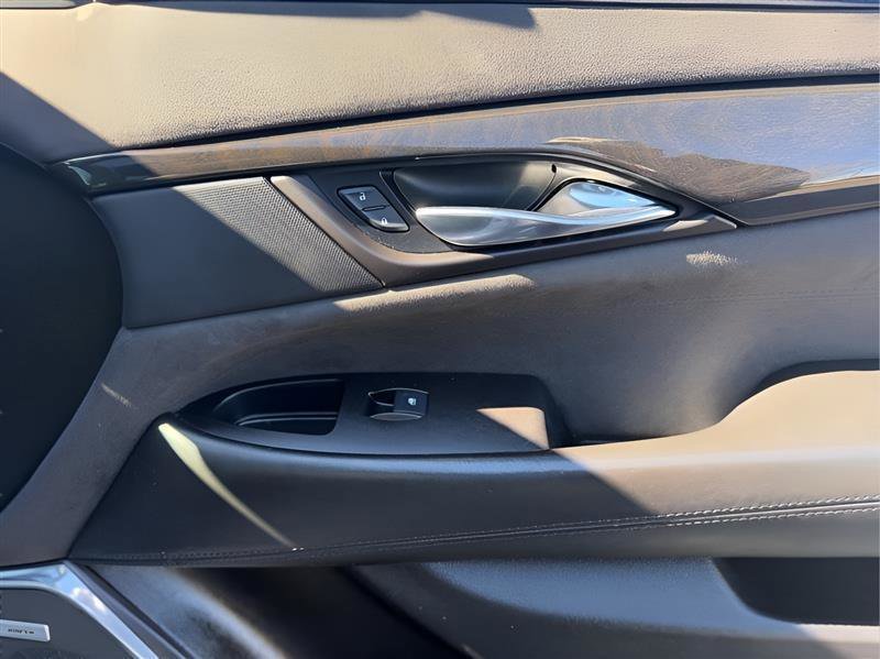 Used 2016 Cadillac Escalade Platinum image 36