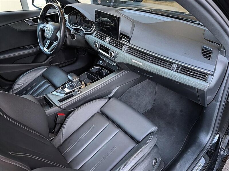 Used 2023 Audi A4 2.0T Premium Plus image 4