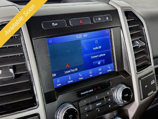 Used 2020 Ford F150 Lariat w/ Equipment Group 502A Luxury AWD/4WD image 14