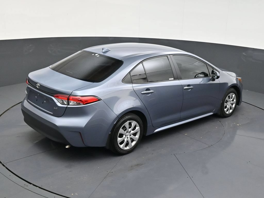 Used 2025 Toyota Corolla LE FWD image 15