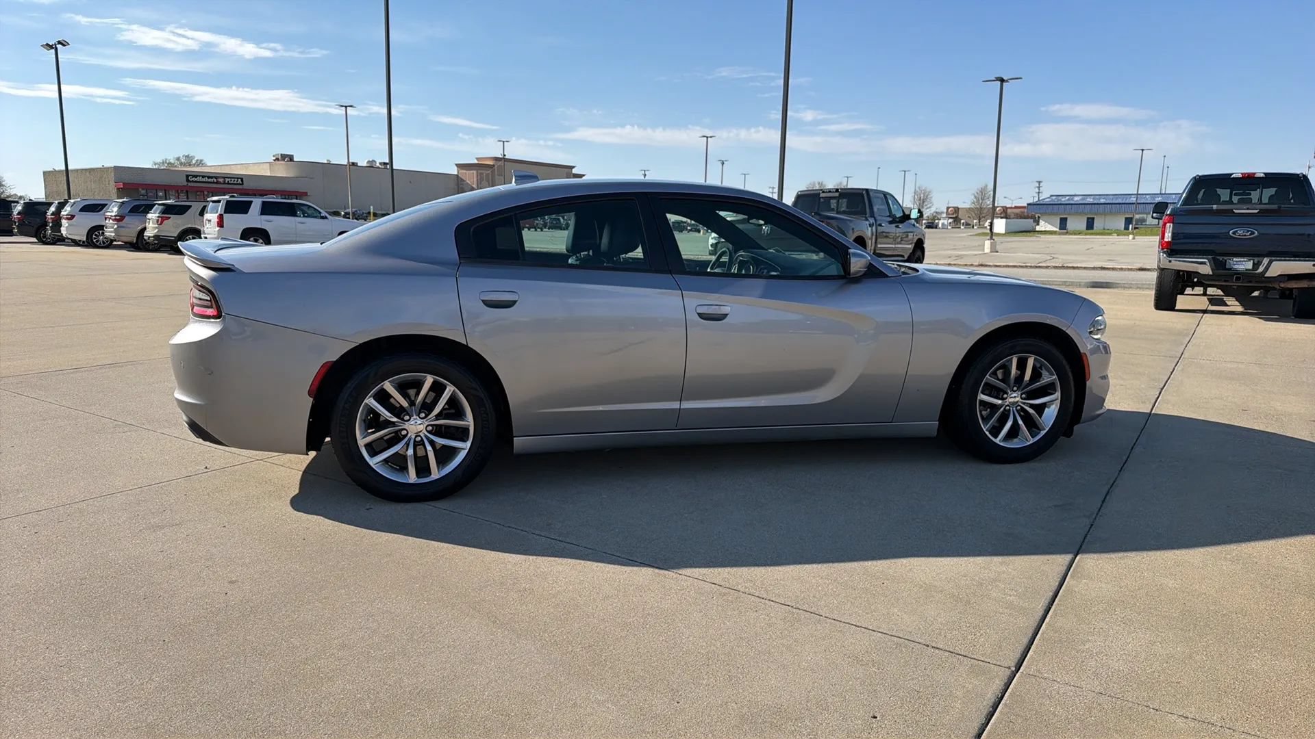 Used 2015 Dodge Charger SXT w/ Plus Group RWD image 20