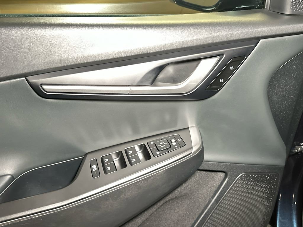 Certified 2024 Kia EV6 Light image 19