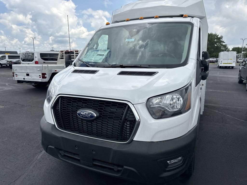 New 2025 Ford Transit 350 w/ Interior Upgrade Package image 7