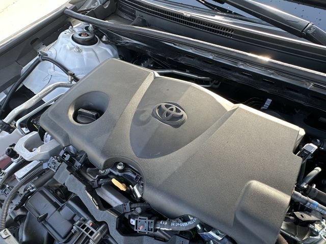 Used 2023 Toyota Camry SE FWD image 31