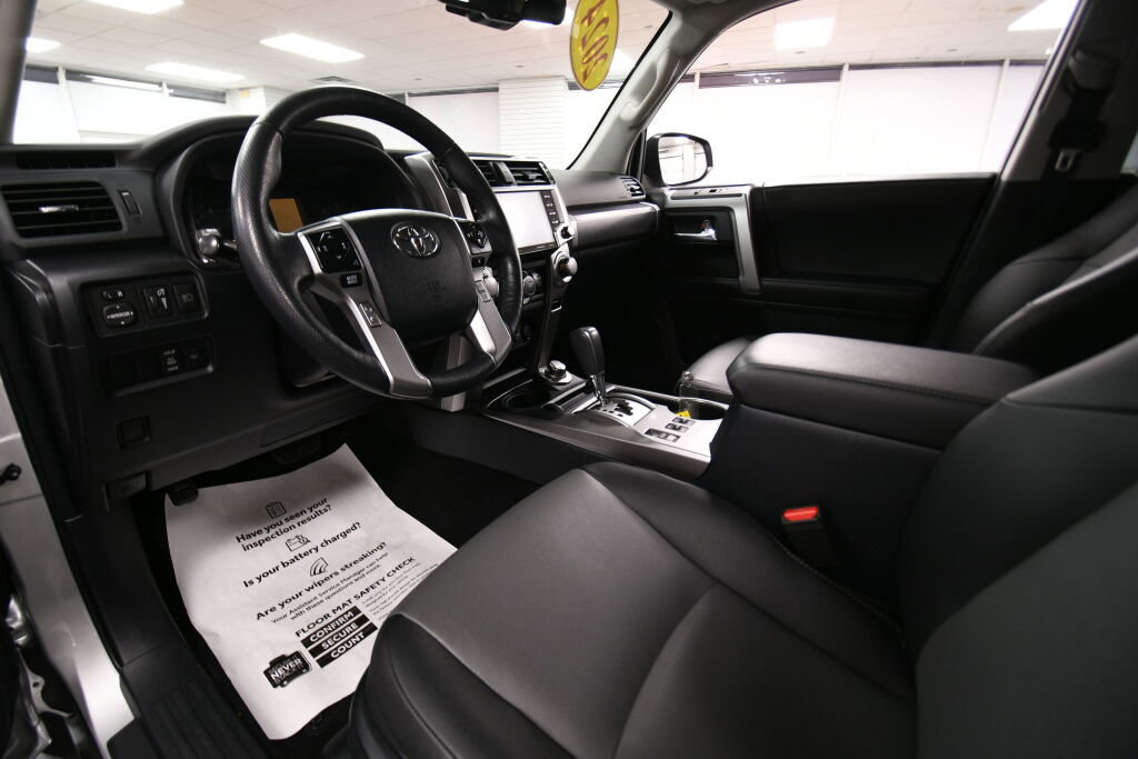 Certified 2024 Toyota 4Runner SR5 Premium image 12