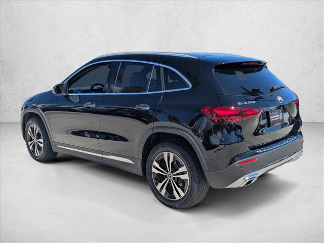 Used 2025 Mercedes-Benz GLA 250 image 8
