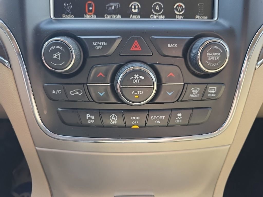 Used 2017 Jeep Grand Cherokee Limited image 29