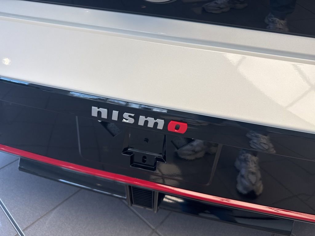 New 2026 Nissan Z NISMO w/ Floor Mat Package image 9