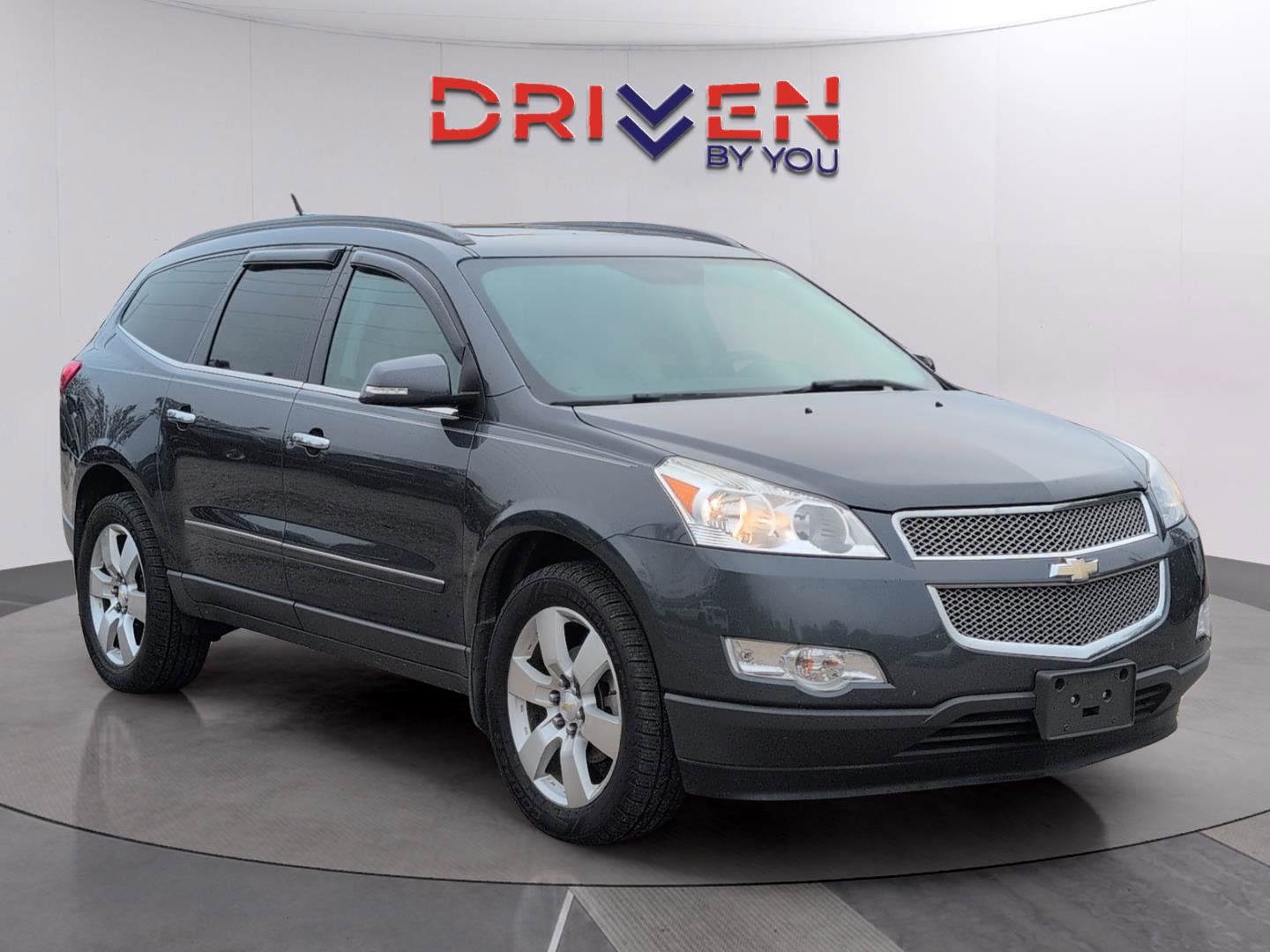 Used 2011 Chevrolet Traverse LTZ image 7