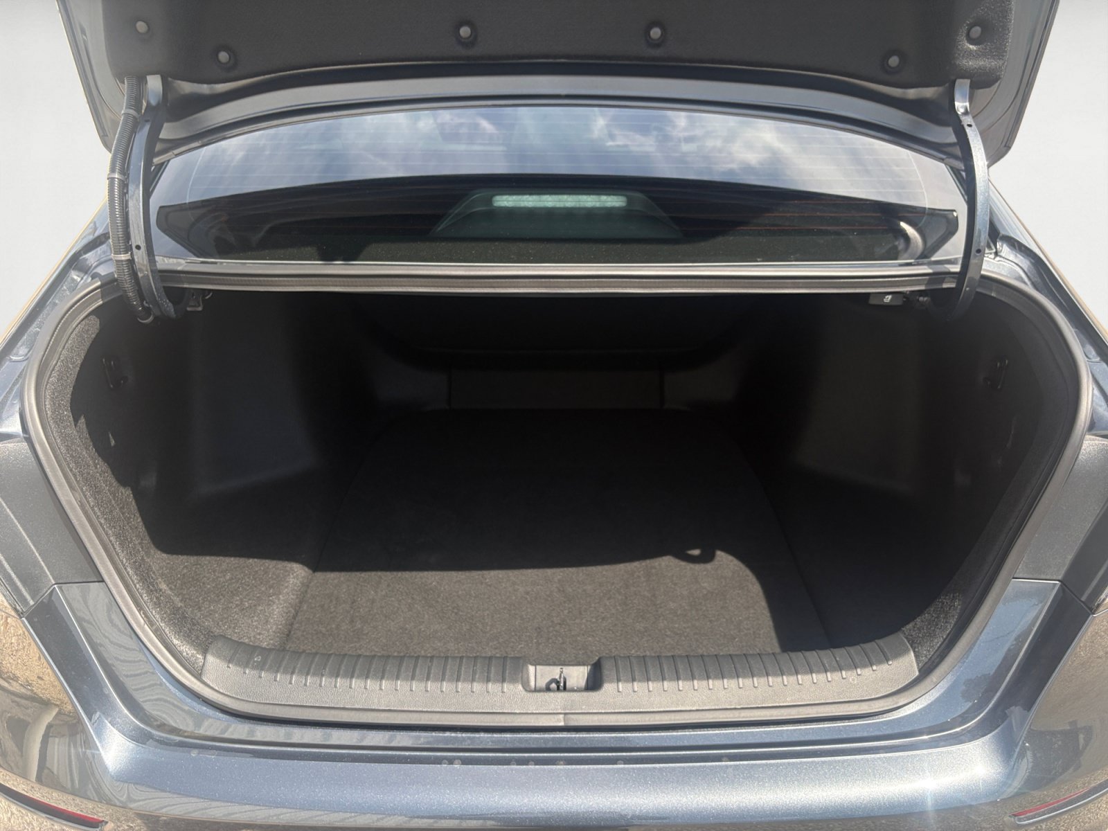 Used 2026 Honda Accord LX image 19