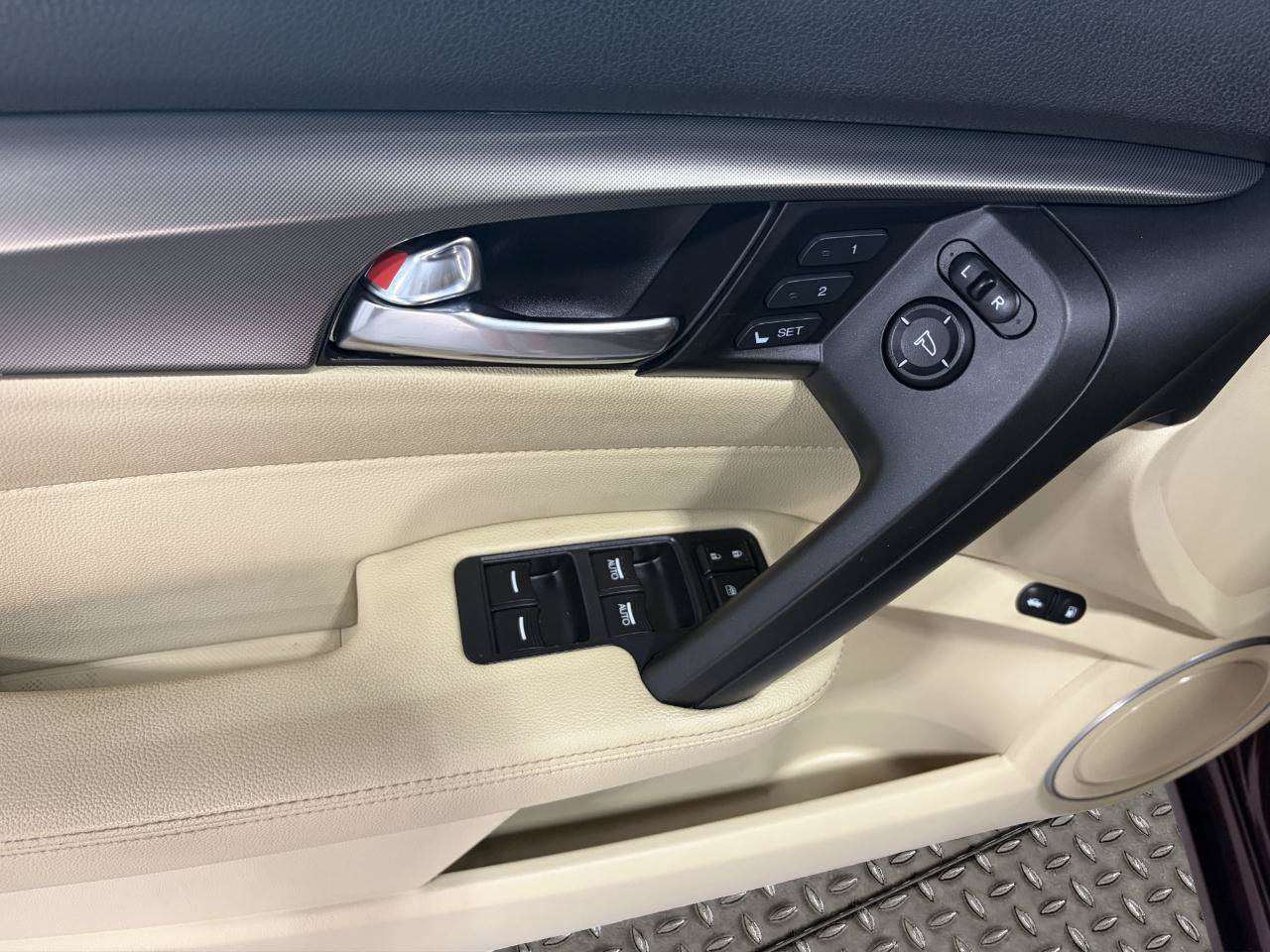 Used 2012 Acura TL FWD image 12