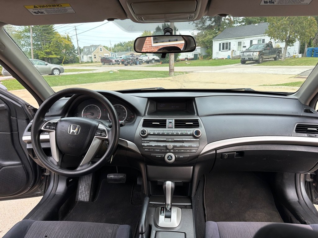 Used 2012 Honda Accord LX image 9