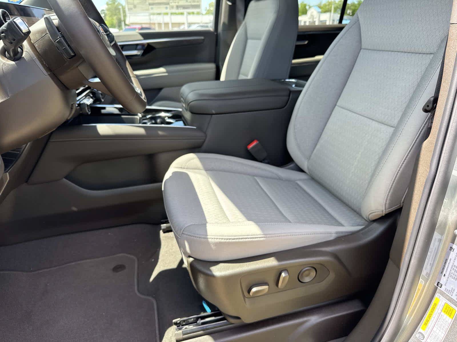 New 2026 Chevrolet Tahoe LS w/ Max Trailering Package AWD/4WD image 12