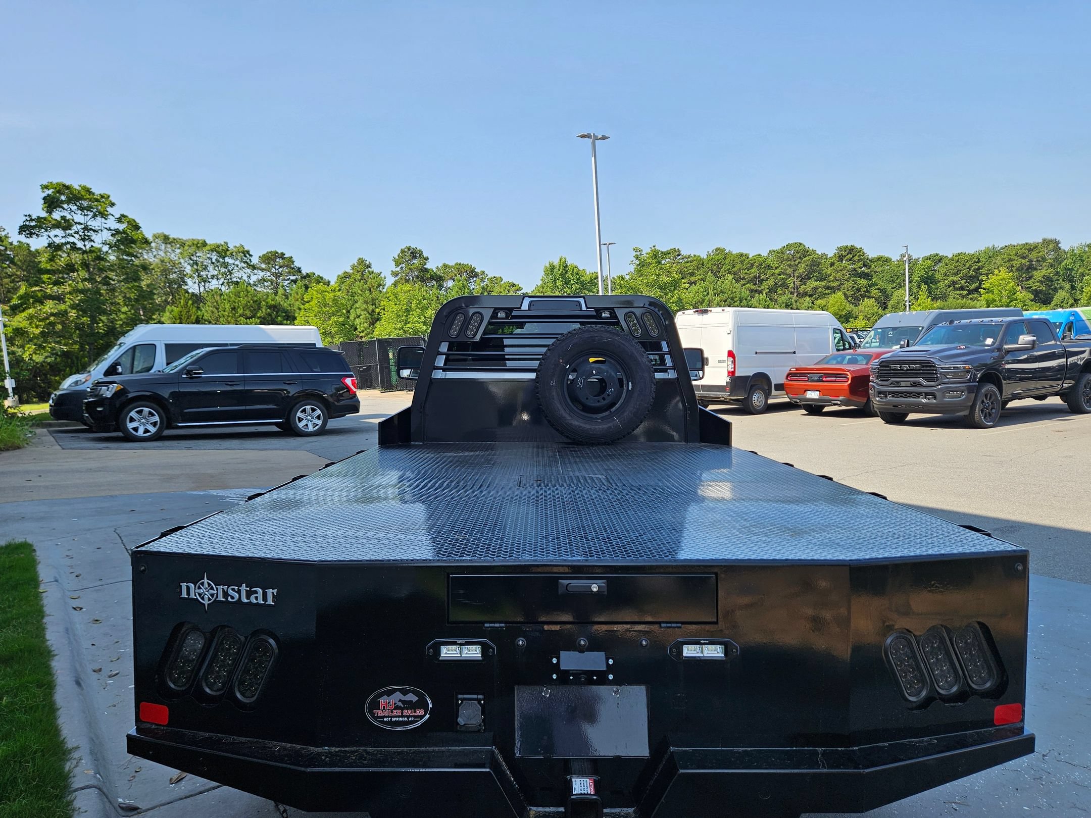New 2026 RAM 3500 Tradesman w/ Chrome Appearance Group A AWD/4WD image 6