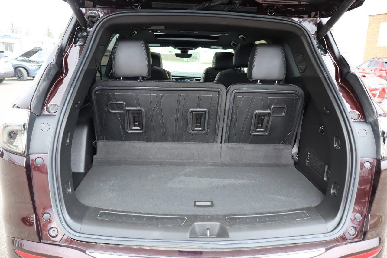 Used 2023 Buick Enclave Avenir w/ Trailering Package, 5000 lbs. AWD/4WD image 12