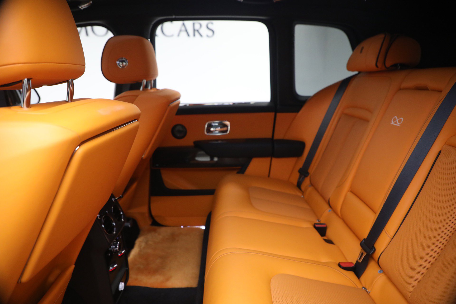 Certified 2024 Rolls-Royce Cullinan Black Badge w/ Driver's Package image 19