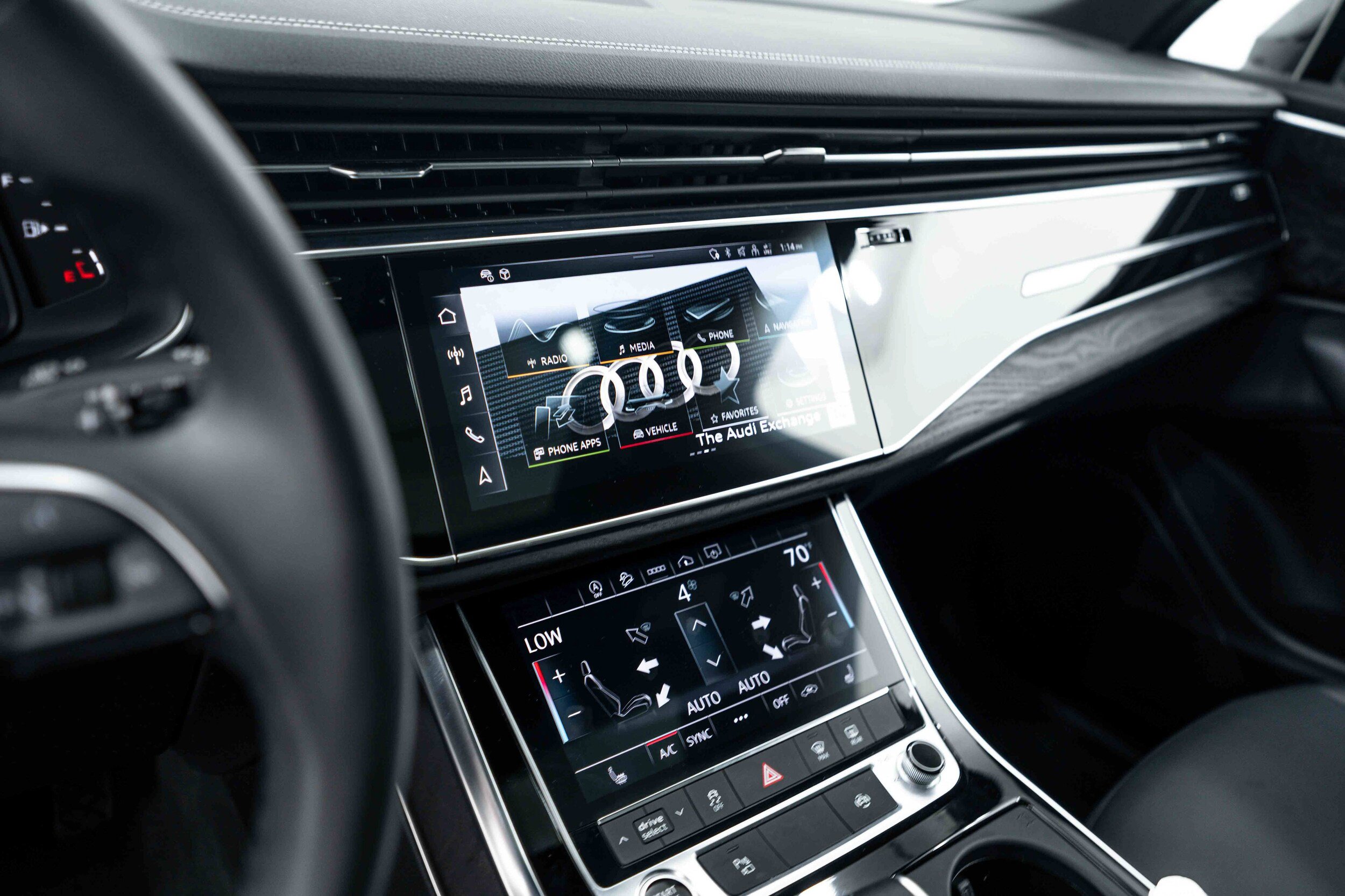Certified 2023 Audi Q7 2.0T Premium w/ Convenience Package AWD/4WD image 12