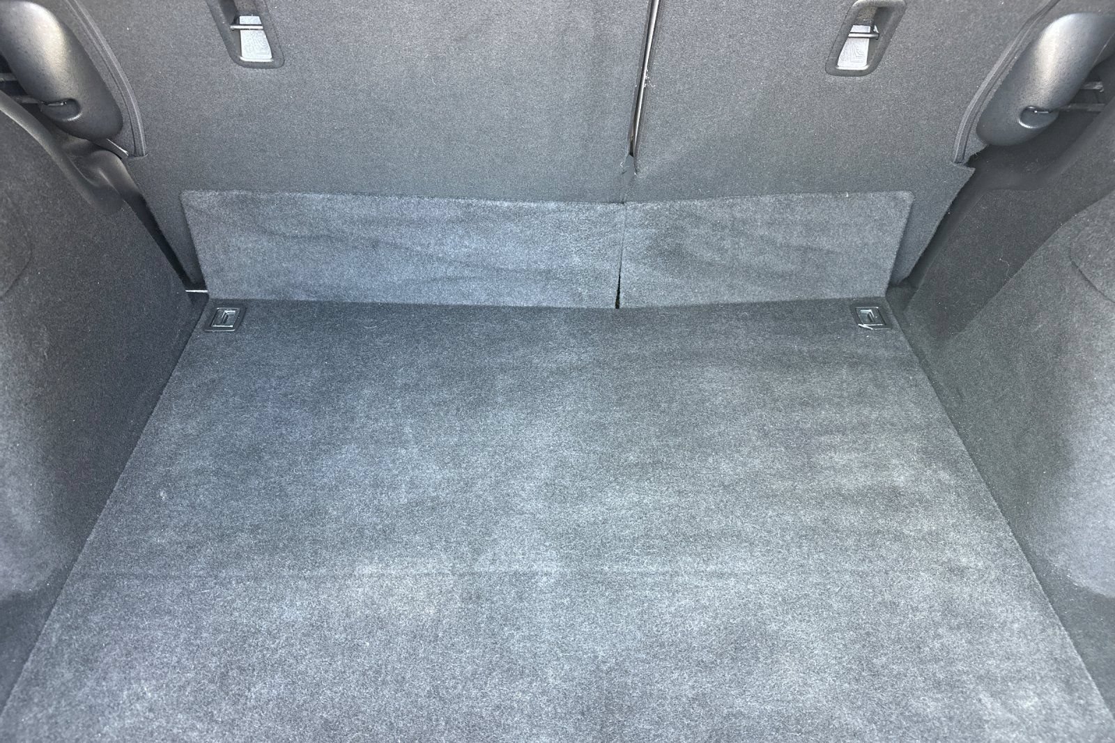 Used 2017 Honda HR-V LX image 15