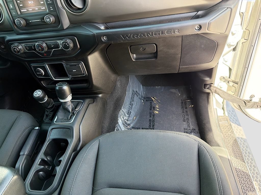 Used 2020 Jeep Wrangler Unlimited Sport AWD/4WD image 16
