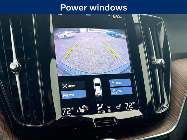 Used 2021 Volvo XC60 T5 Momentum w/ Premium Package image 15