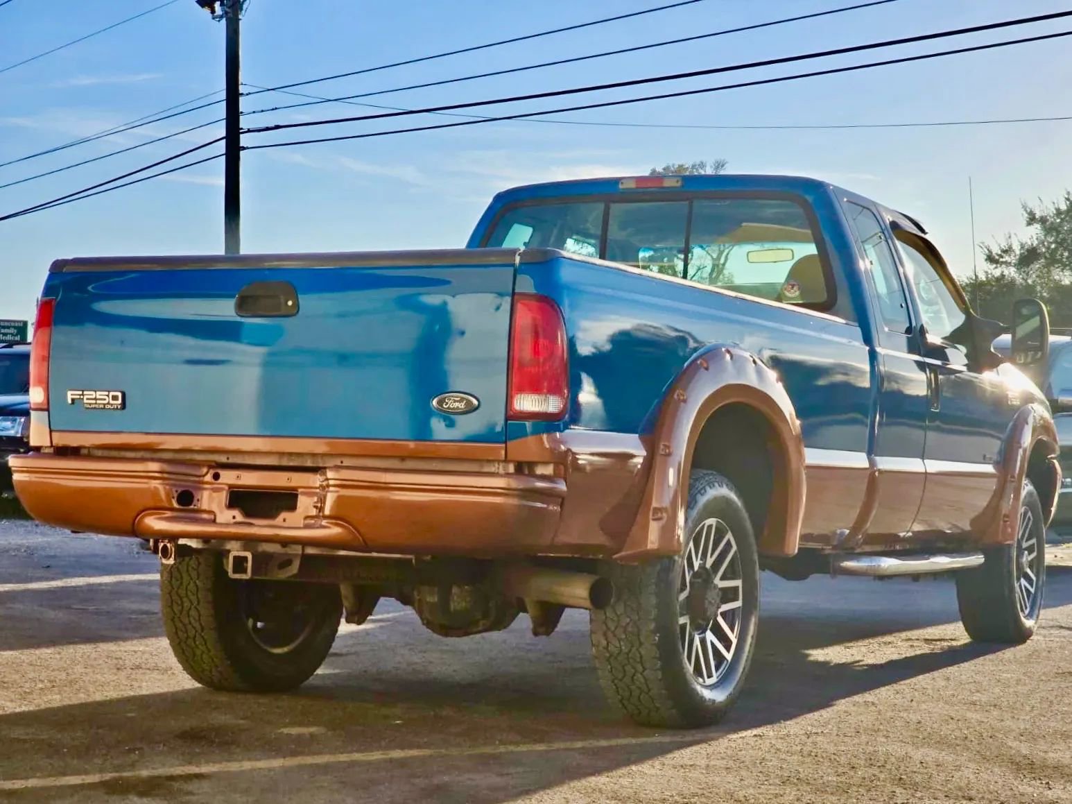 Used 2000 Ford F250 4x4 SuperCab Super Duty image 3