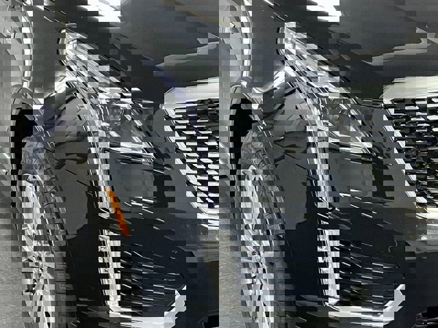 Certified 2024 Cadillac XT5 Premium Luxury w/ LPO, Premium Carpet Package image 30