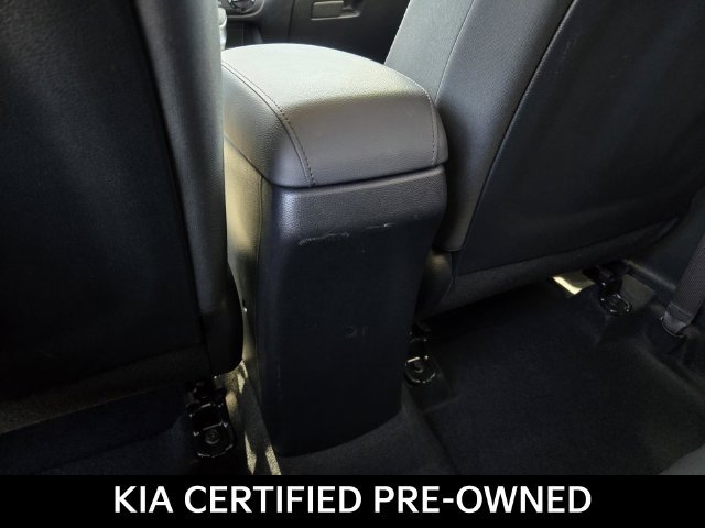 Certified 2025 Kia Soul LX w/ LX Technology Package FWD image 14