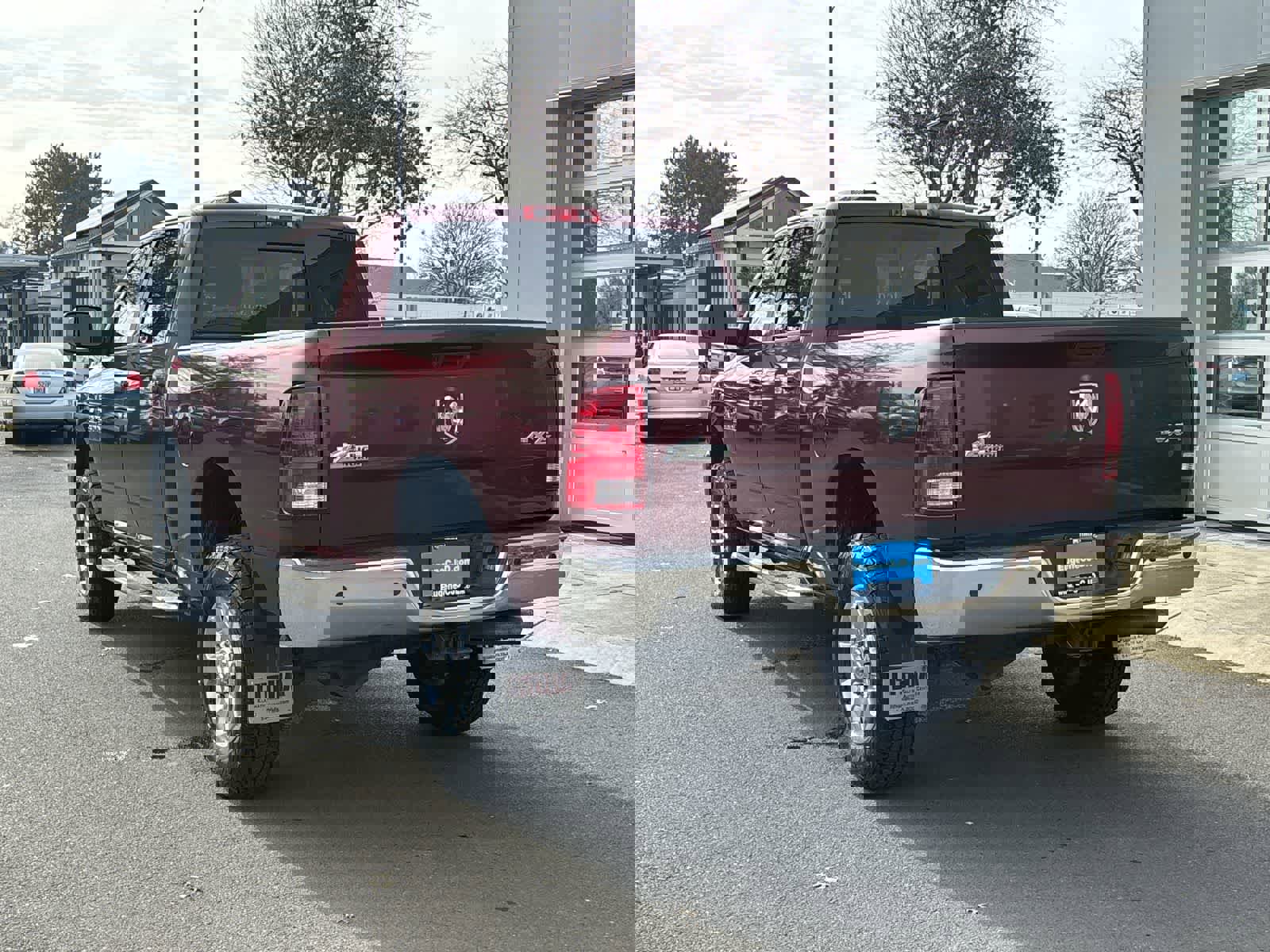 Used 2017 RAM 2500 Big Horn image 3