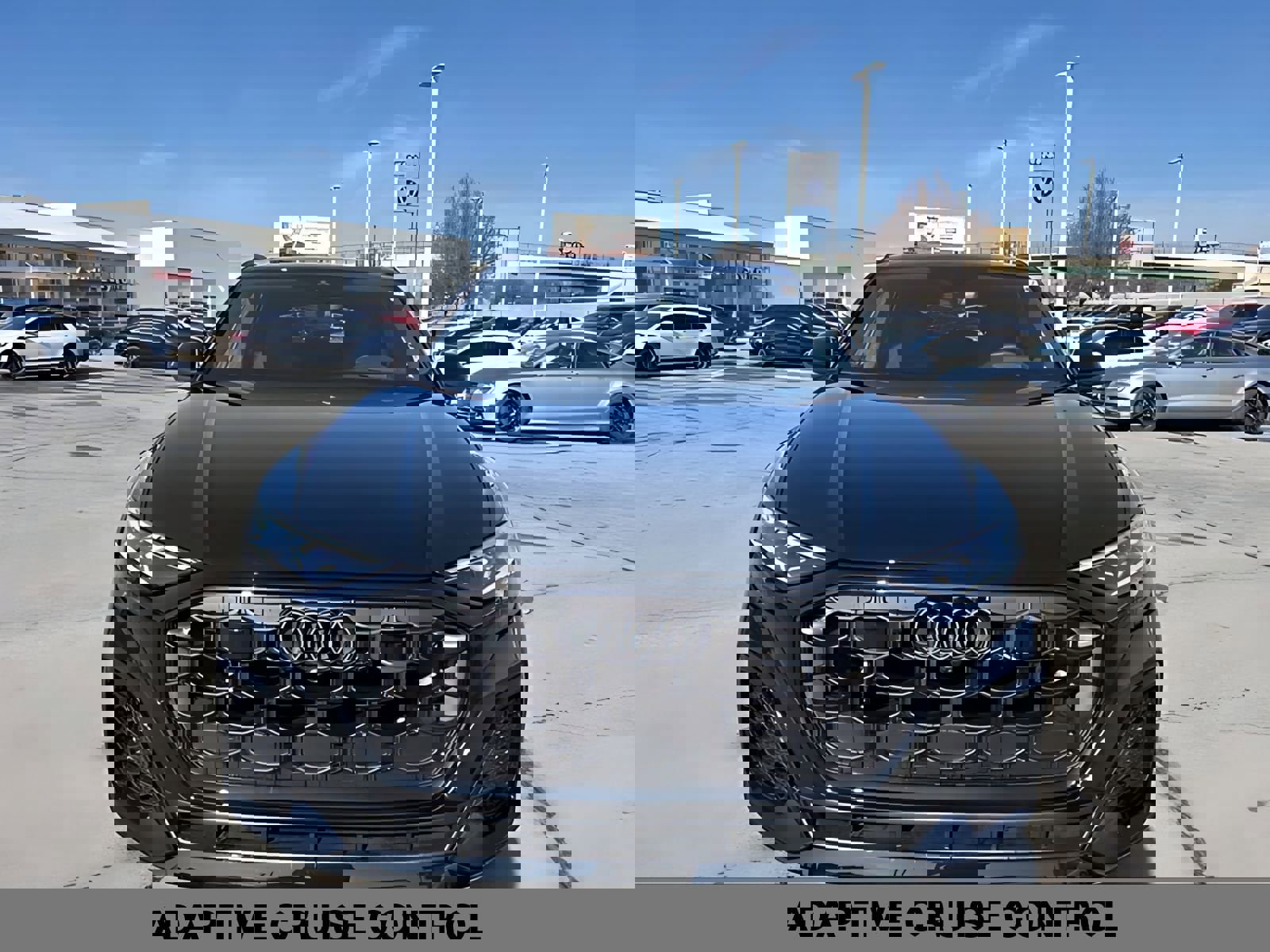 New 2026 Audi SQ8 Prestige image 2