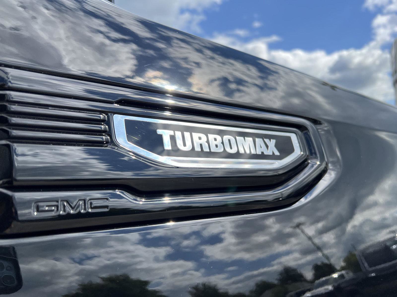 New 2026 GMC Sierra 1500 Pro w/ Graphite Edition image 4