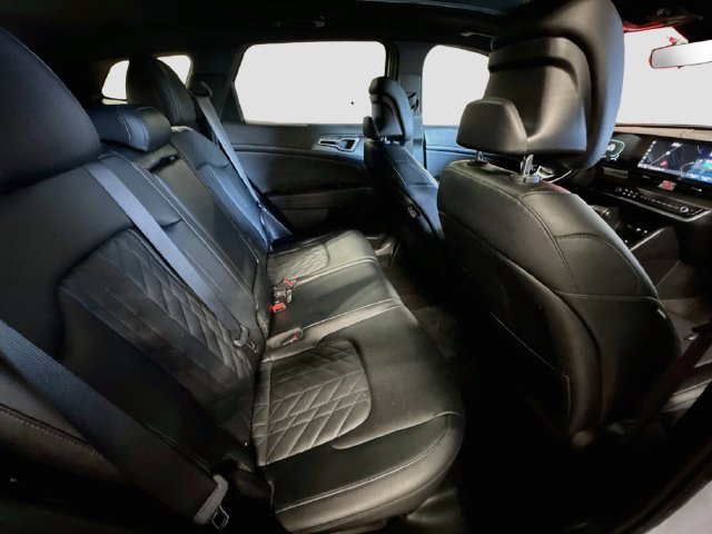 Certified 2024 Kia Sportage X-Line w/ X-Line Premium Package AWD/4WD image 28