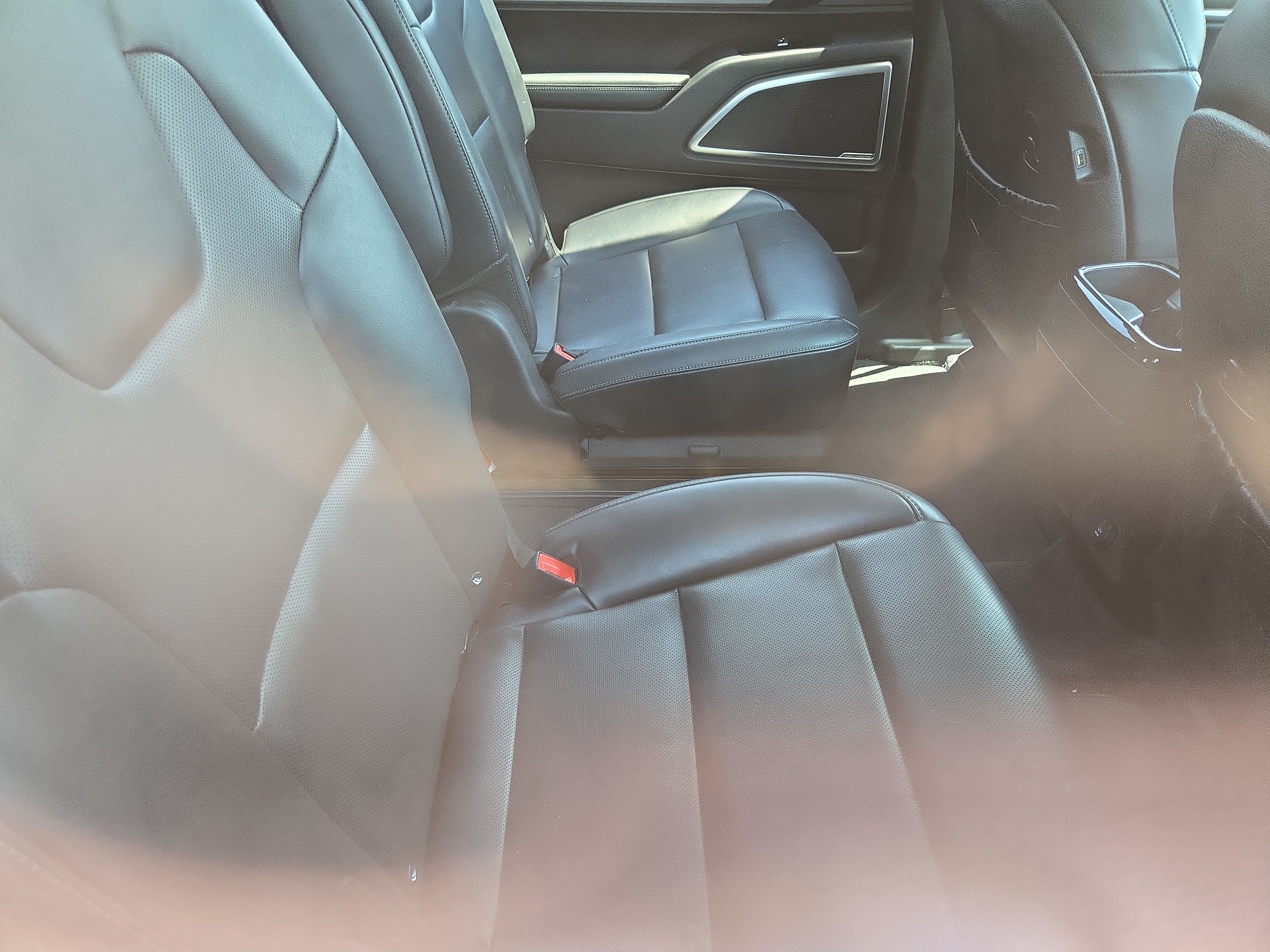 Used 2022 Kia Telluride S FWD image 9