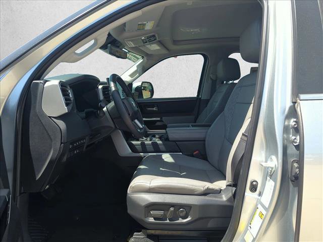 Used 2024 Toyota Tundra Limited AWD/4WD image 14