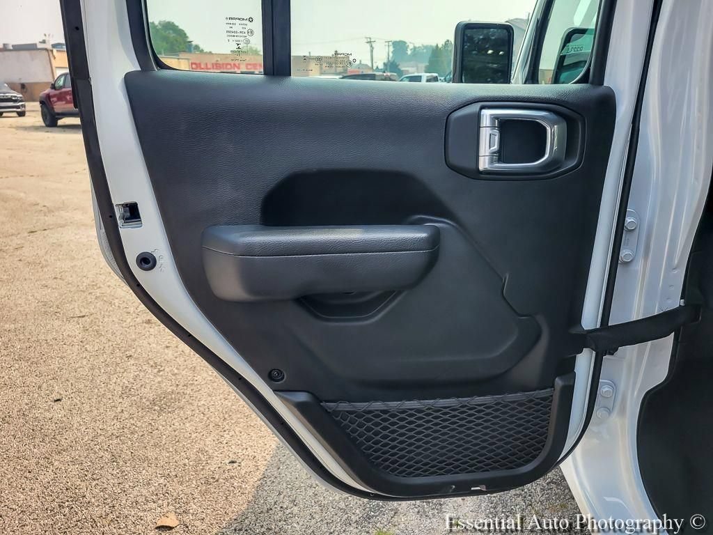 Used 2025 Jeep Wrangler Unlimited Sport AWD/4WD image 20