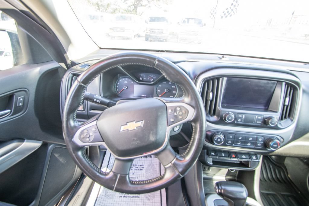 Used 2020 Chevrolet Colorado LT w/ Safety Package RWD image 28
