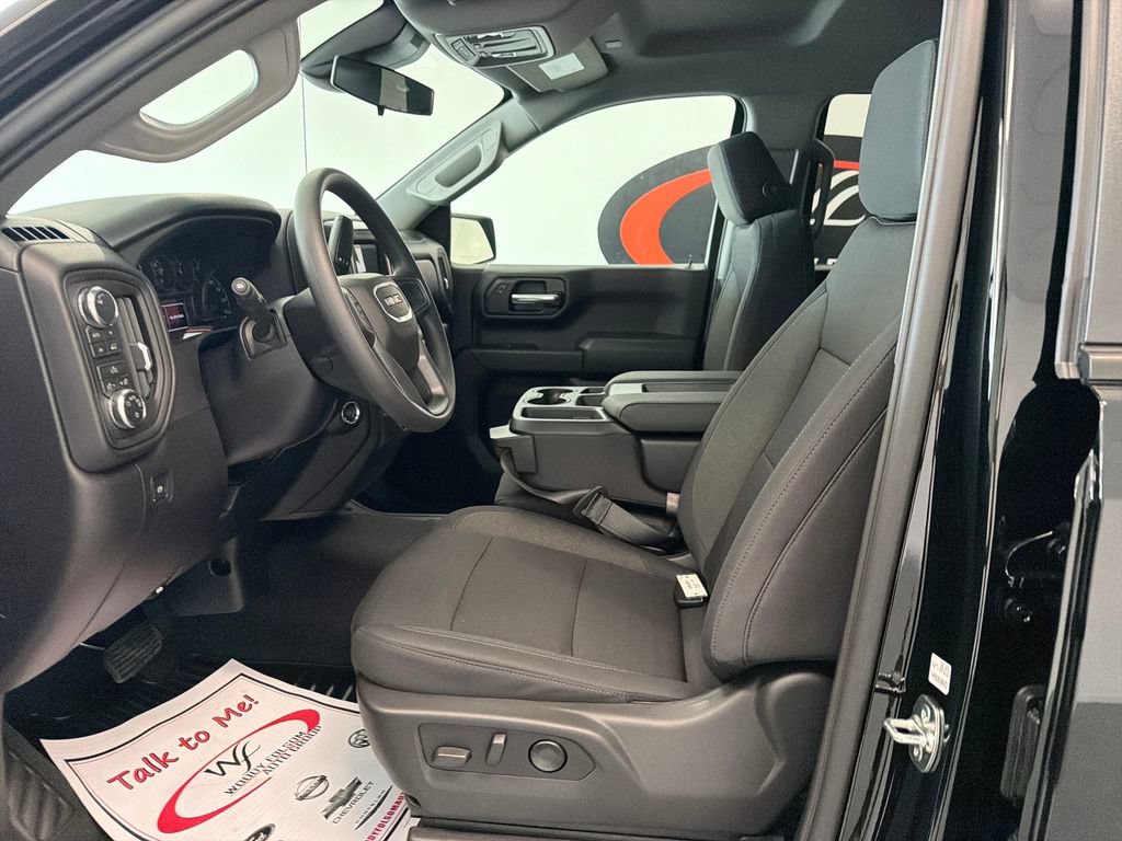 New 2026 GMC Sierra 1500 Pro w/ Graphite Edition AWD/4WD image 8