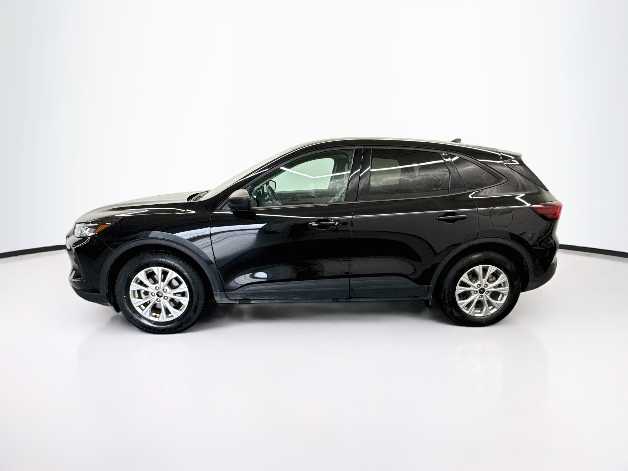 Used 2025 Ford Escape Active FWD image 4