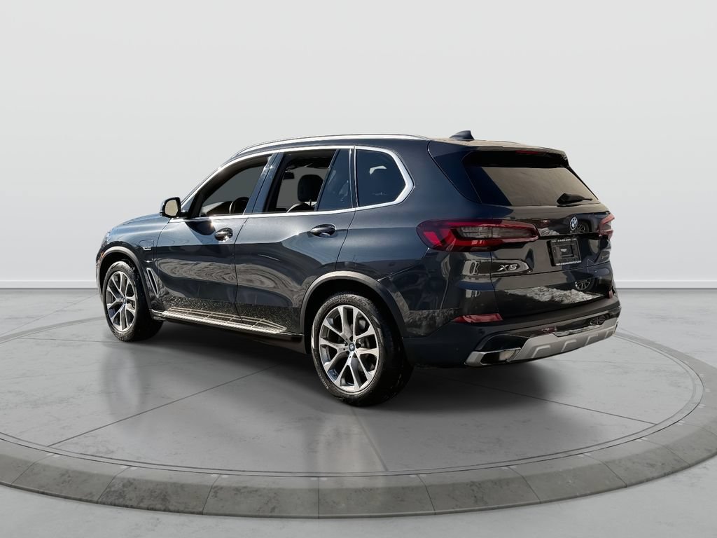 Used 2022 BMW X5 xDrive45e AWD/4WD image 7