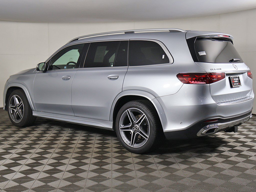 Used 2025 Mercedes-Benz GLS 450 4MATIC w/ AMG Line Exterior image 13