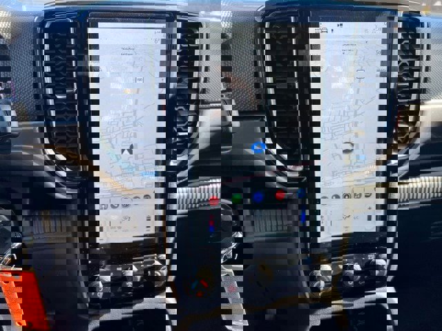 New 2025 Ford Ranger XLT w/ FX4 Off-Road Package image 11