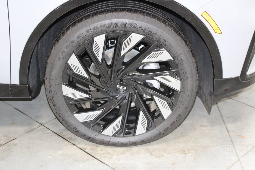 New 2026 Lincoln Nautilus Reserve w/ Jet Appearance Package image 12