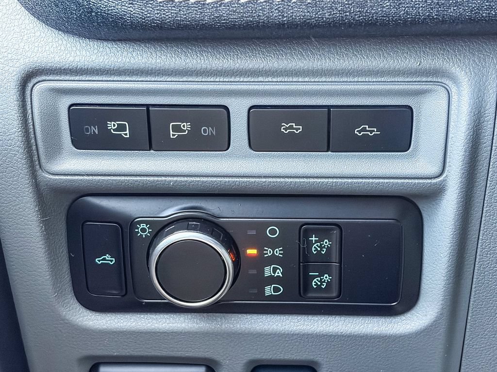 Used 2024 Ford F150 Lightning Flash AWD/4WD image 47